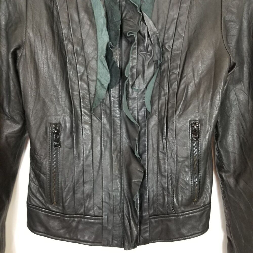 Guess Women 100% Leather Ruffle Front Jacket Sz XS Black Zip Up Short Y2K - Picture 3 of 10